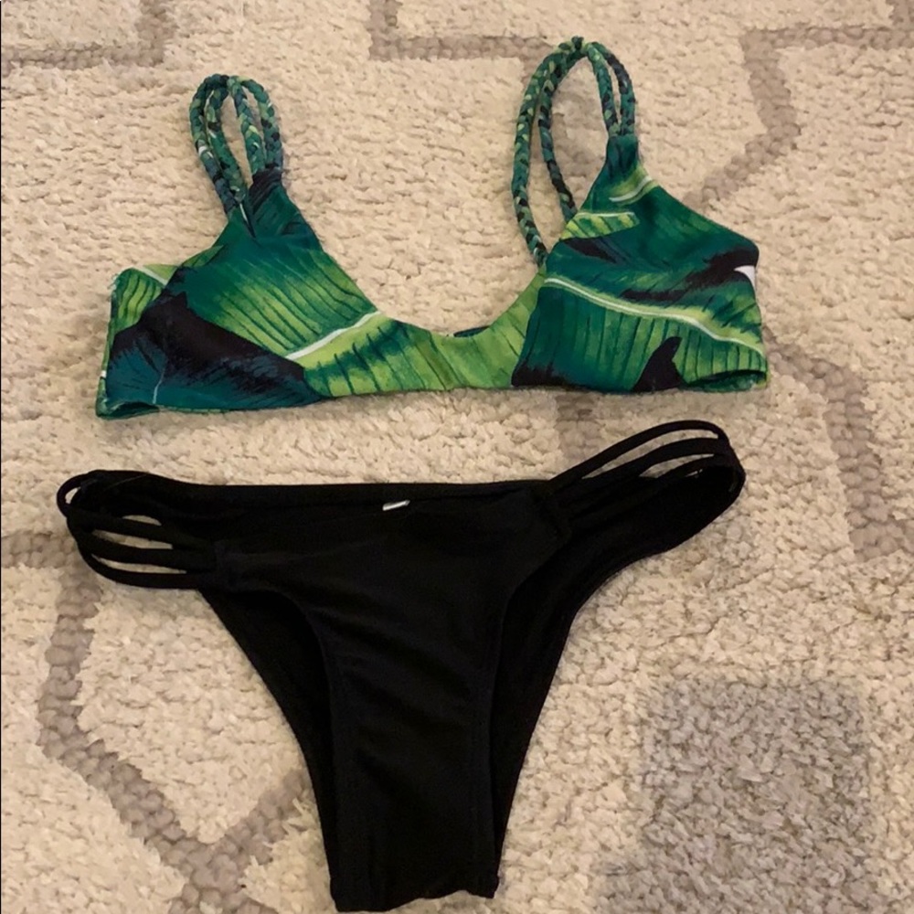 Boutique bathing suit